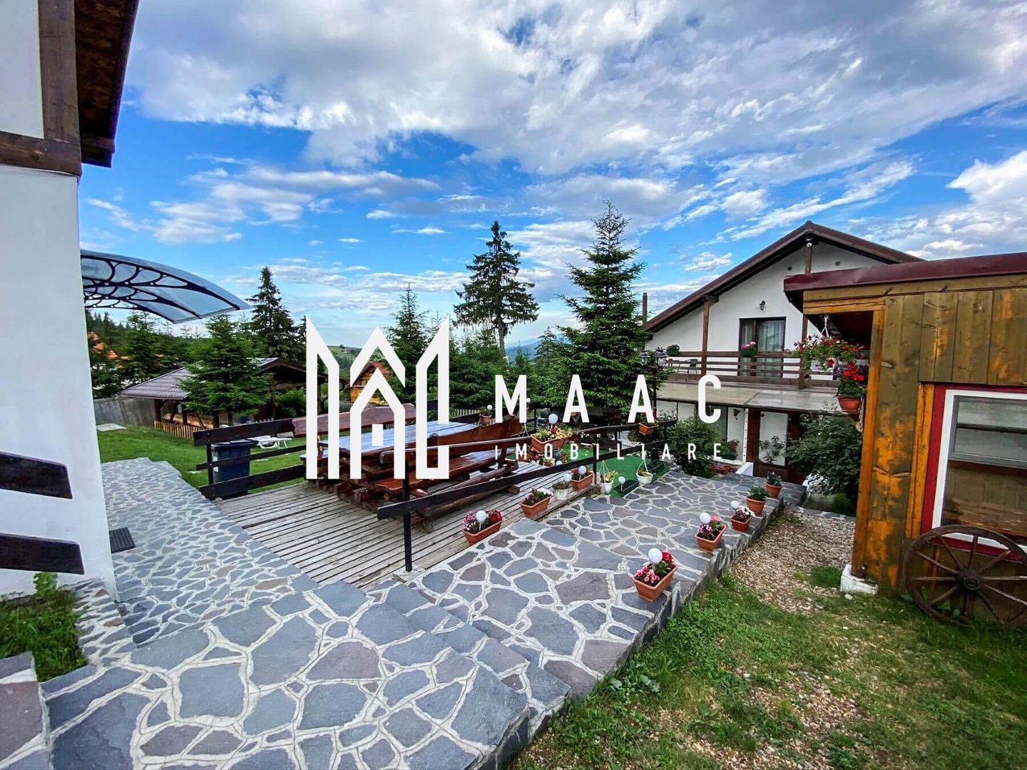 Vila | Afacere la cheie | Paltinis | 10 camere | 500mp teren - Poză 2