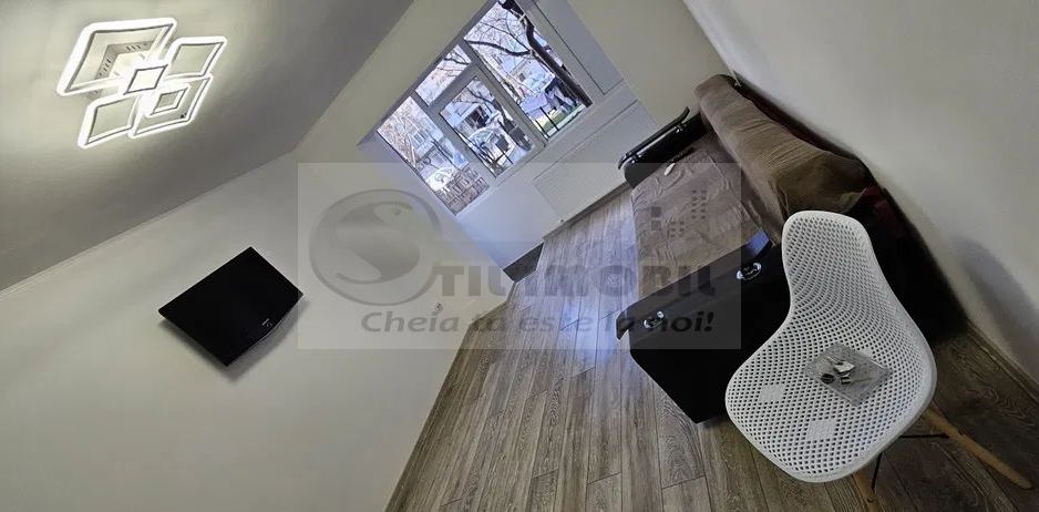 Apartament 2 camere Podu Ros -450 EURO - Poză 5