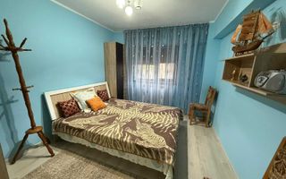 Str Babadag apartament 2 camere renovat, centrala gaz - Poză 7