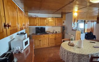 Casa cu teren și grădina zona Bogdanestilor - Poză 25