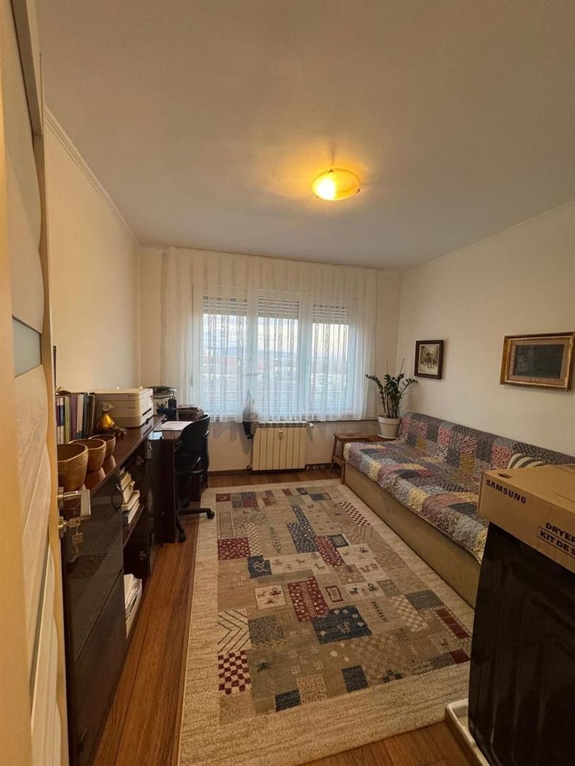 Apartament 3 camere zona Nufarul - Poză 5