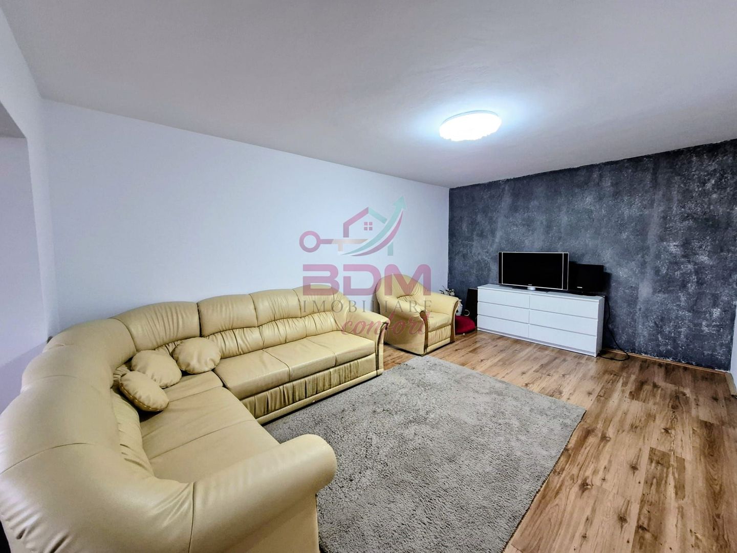 COMISION 0 I Apartament 3 camere | decomandat | etaj intermediar - Poză 5