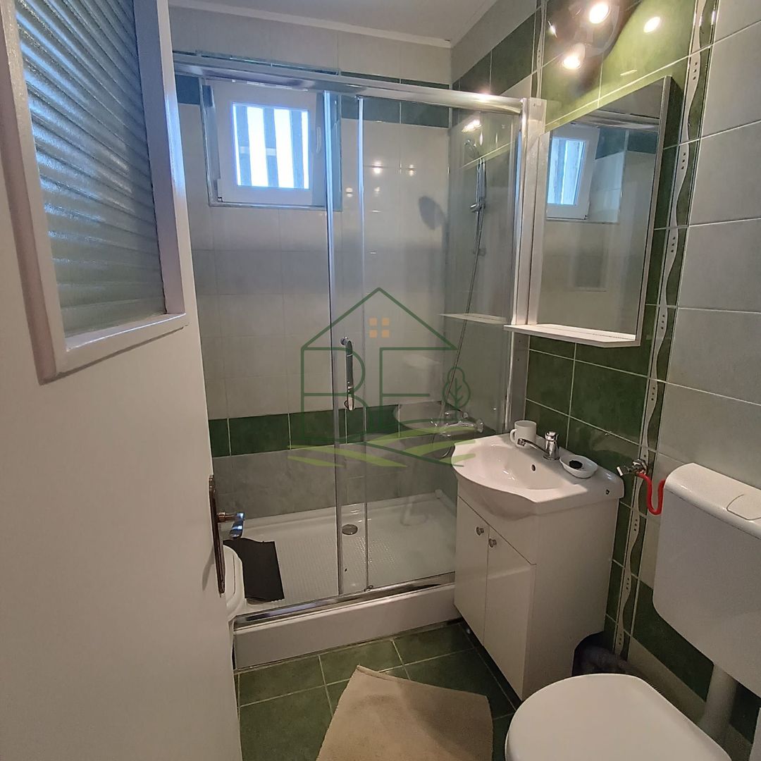 Apartament cu 3 camere, decomandat de inchiriat Strada Rahovei - Poză 6