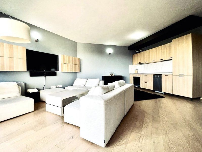 Apartament generos, în clădire premium - Zona Elisabetin - Poză 1