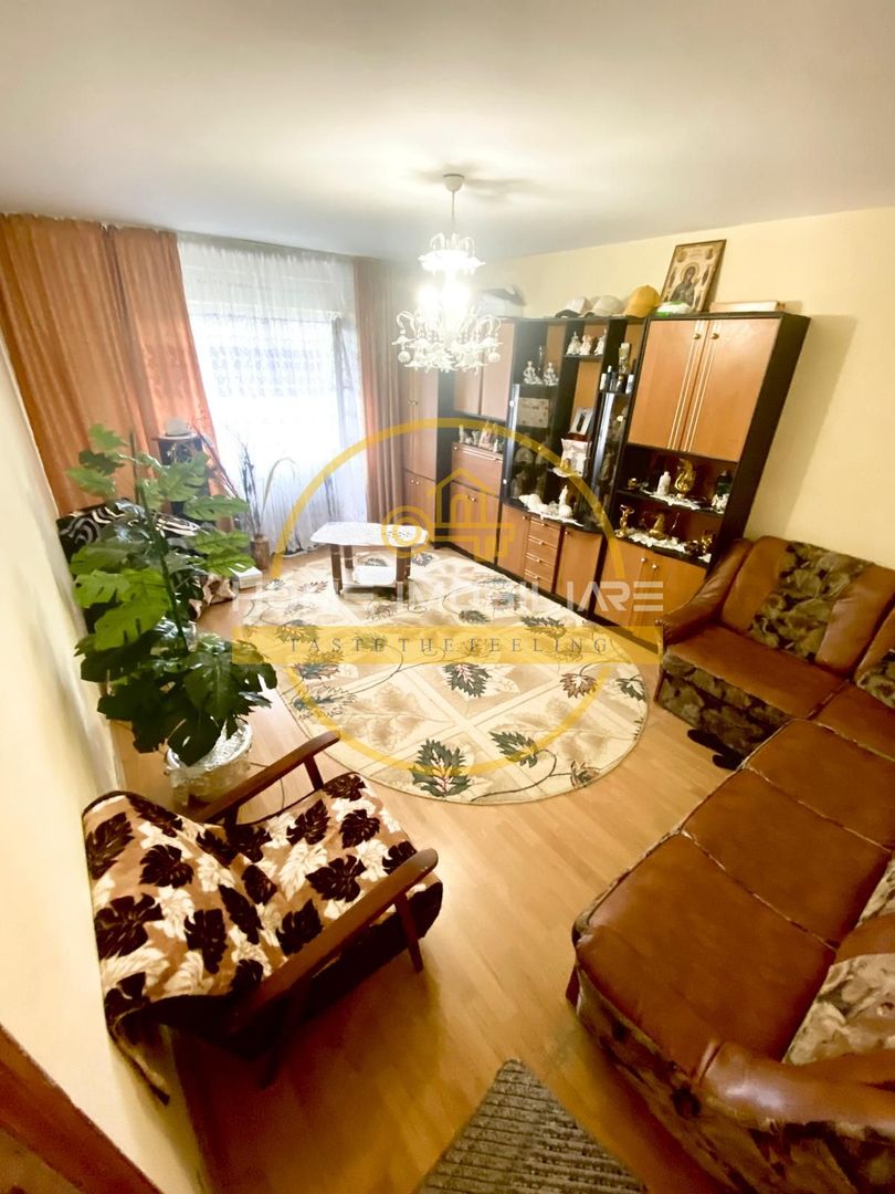 Apartament 3 Camere Decomandat 73mp! Nicolina prima statie! - Poză 1