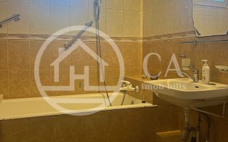 Apartament cu 4 camere de vanzare in Rogerius Oradea - Poză 9