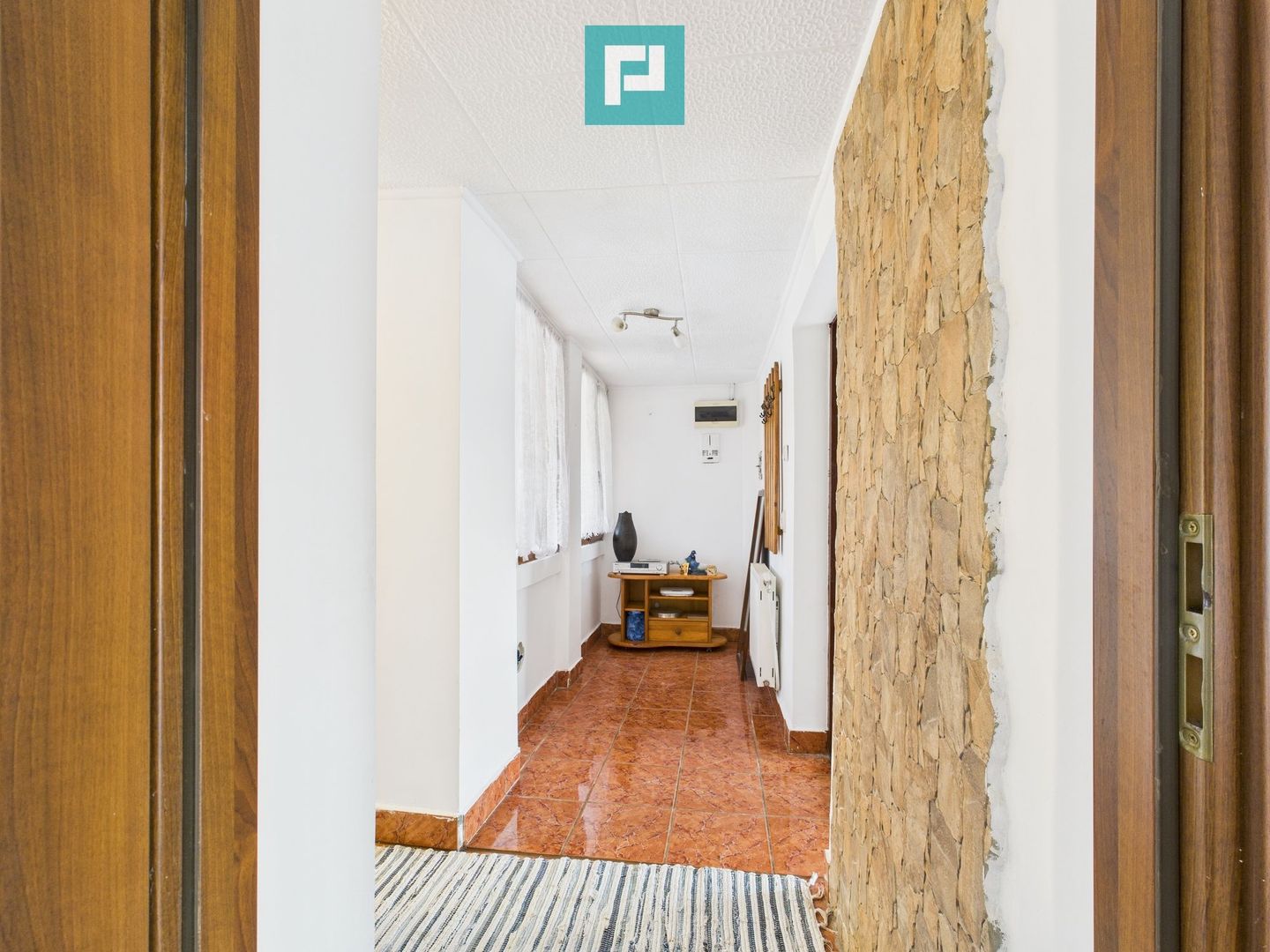 Casă cu teren 930 mp în Becicherecu Mic - Poză 13