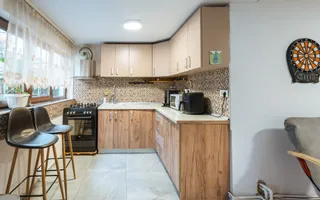 Casă cu 4 camere, anexă locuibilă și teren de 234 mp | Piața Sudului - Poză 15