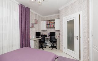 Vânzare,casă, 3 nivele, str. Nicolae Sulac , Codru - Poză 10