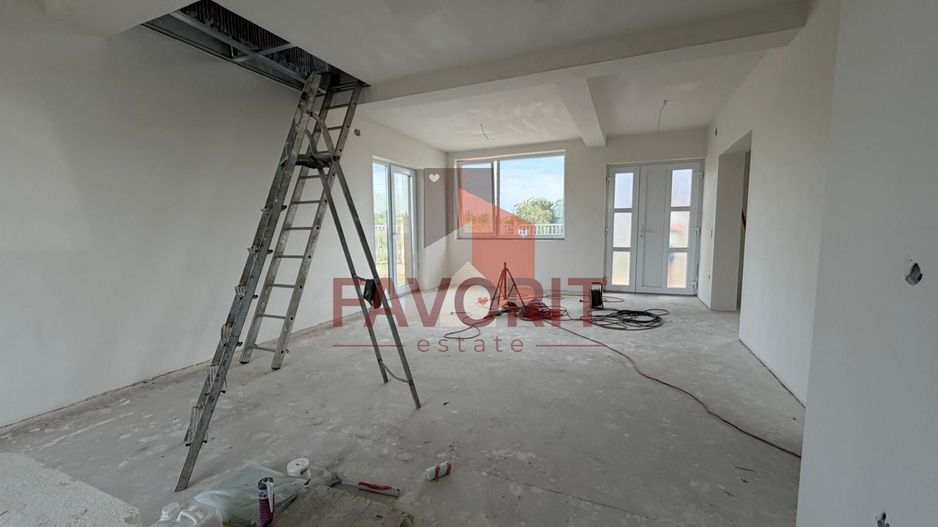Triplex | 3 camere | Toate utilitatile | Asfalt | Parter + Mansarda | - Poză 4