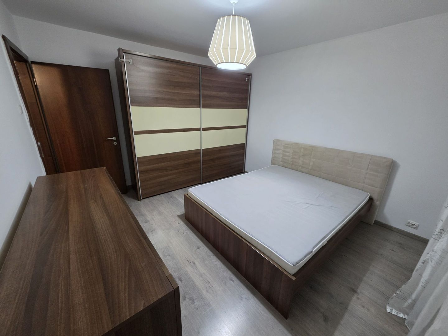 Apartament 3 camere decomandat-Metrou Brancoveanu - Poză 2