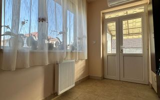 Casă Indiviudala cu 3 camere si 755 mp de teren in Giroc la asfalt. - Poză 8
