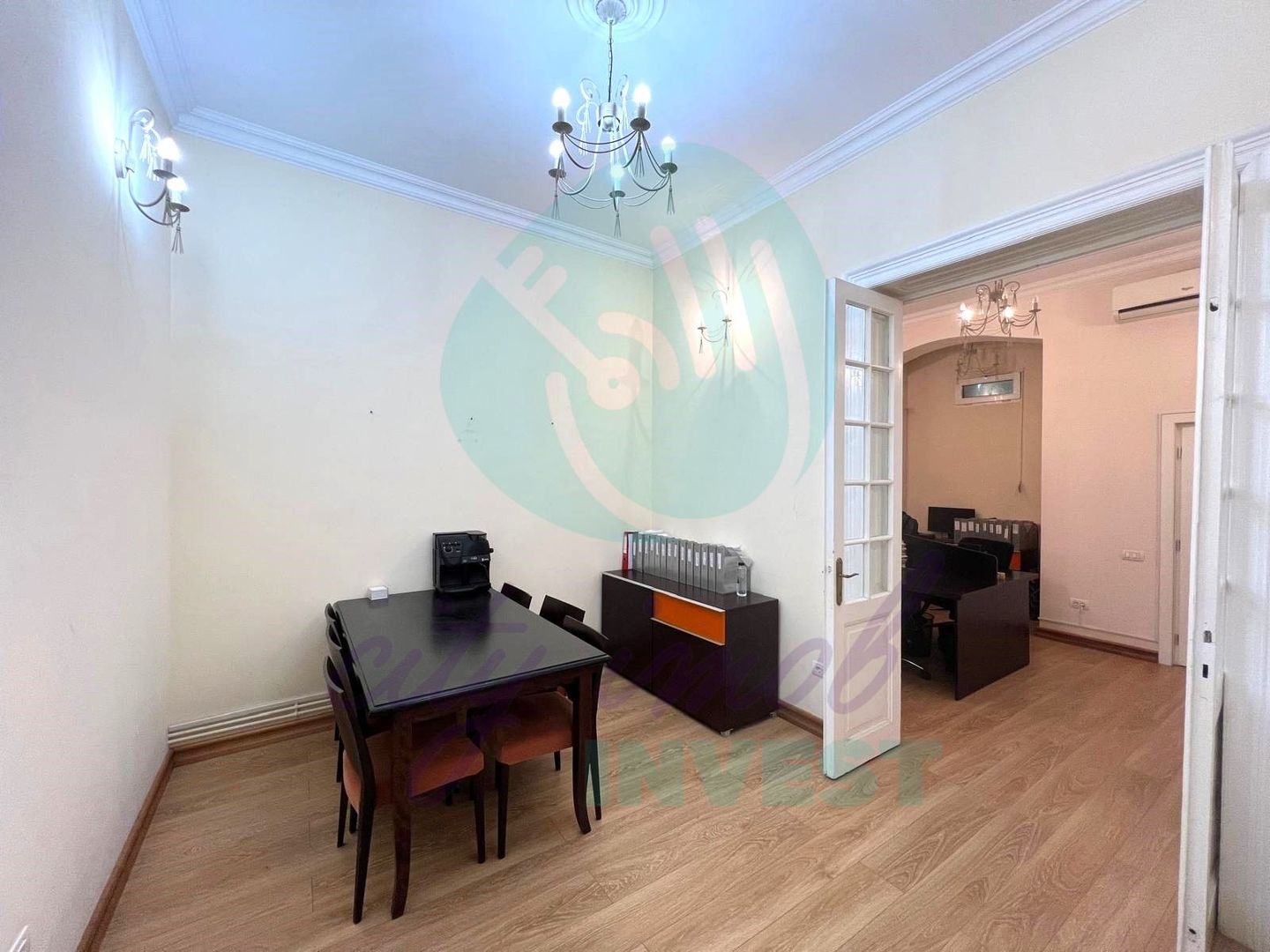 4 camere IDEAL pentru activitati de birour-Ultracentral-80 mp- renovat - Poză 2
