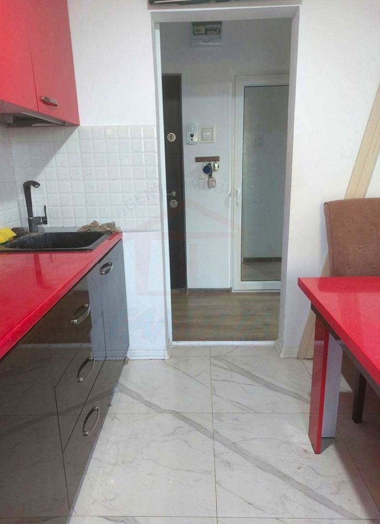 Apartament luminos, 2 camere, semidecomandat, etaj 2 – Tiglina 2 - Poză 5