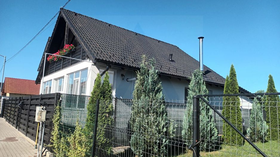 Casa individuala 5 camere 150 mp utili si teren 460 mp in Cristian - Poză 1