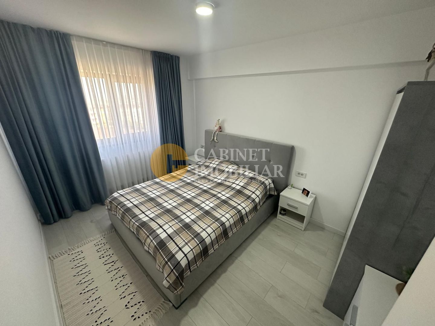 Apartament 3 Camere Decomandat - Etaj 3 - Bloc Nou - Zona Platou Galata - Poză 6