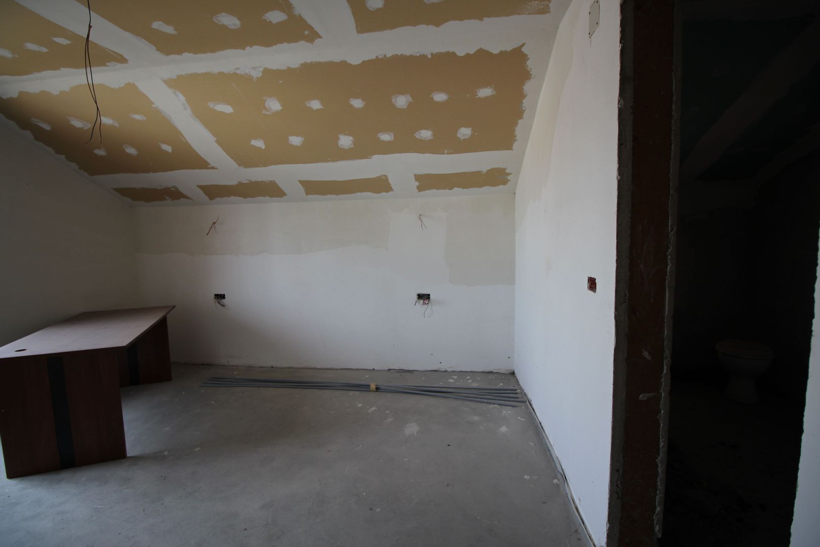 Imobil pretabil PENSIUNE- 518 Euro /mp - Poză 12