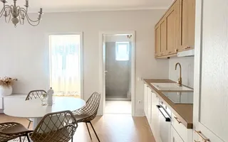 Apartament la cheie / etaj intermediar / Zona Terra - Poză 12