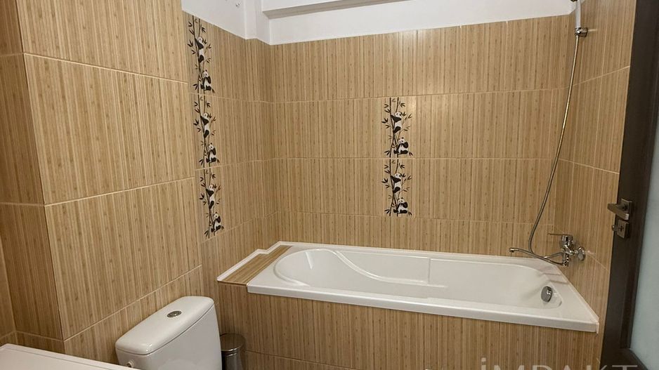 Apartament spatios cu 3 camere si terasa in cartierul Europa - Poză 6