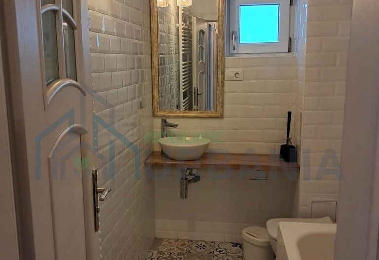 P.F. Inchiriez apartament 4 camere - Nicolina Rond Vechi - 92mp - Poză 2