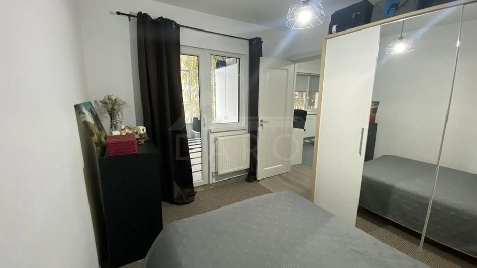 De vânzare apartament 2 camere - Poză 3