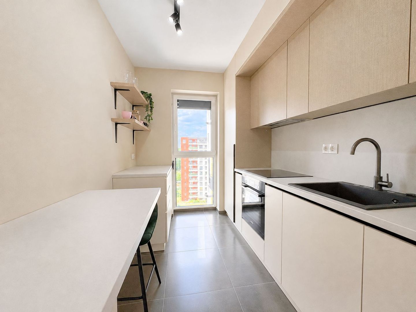 Apartament nou cu 2 camere si gradina | Denya Forest - Poză 7