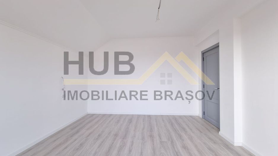De Vanzare Casa Sanpetru | Teren 468mp | Intabulata | 10 min de Coresi Mall - Poză 13