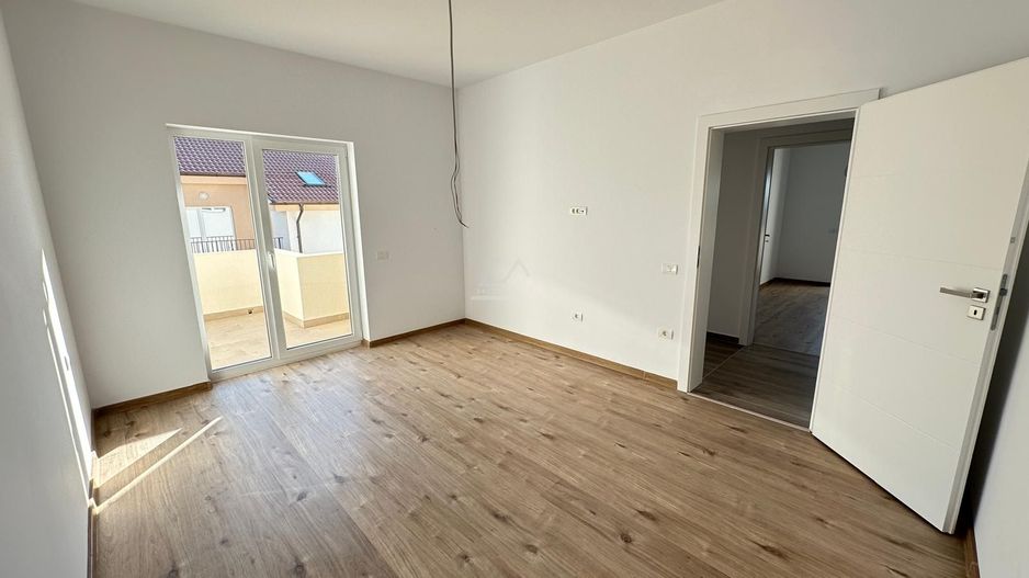 Bloc finalizat. Finisaje superioare. Loc de parcare. - Poză 5