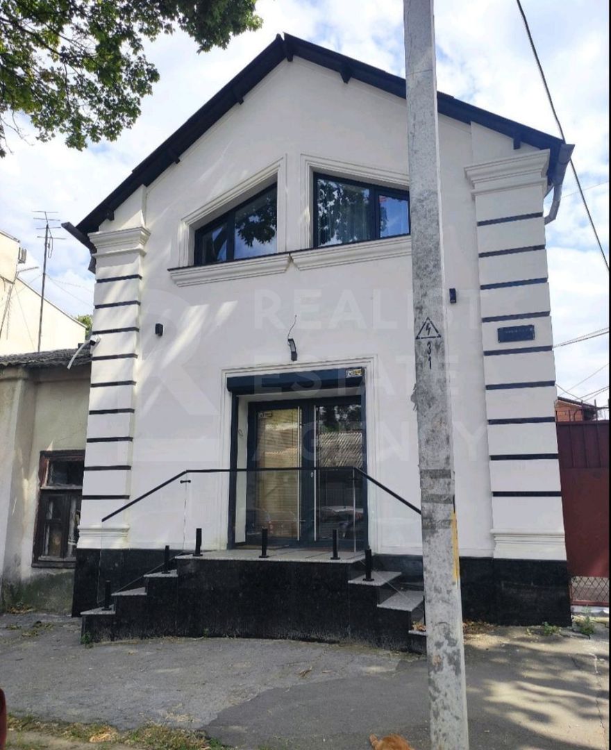 Vânzare, spațiu comercial,  72 mp, str. Armenească, Centru - Poză 1