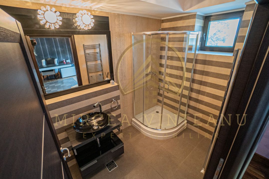 Campus Universitar - Vila spectaculoasa P+2E cu teren 1596 mp - Poză 22