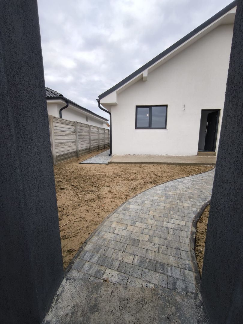 CASA NOUA SUPERBA IN NOJORID BIHOR 4 CAMERE - Poză 1