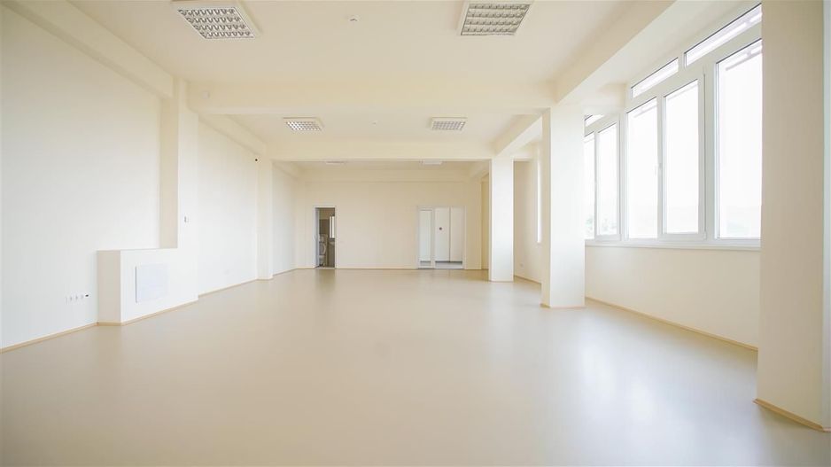 Cladire de birouri/clinica in Brasov zona Calea Bucuresti - Poză 22