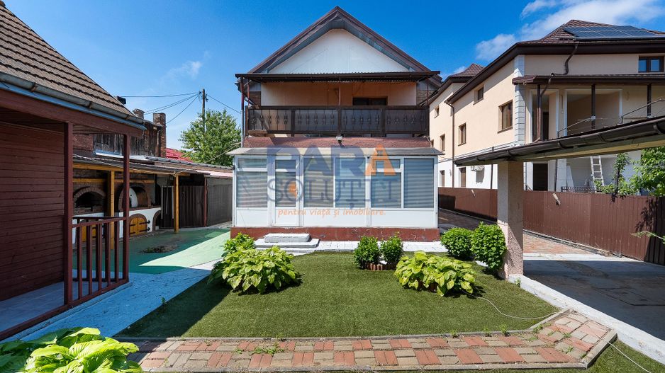 Vilă cu 3 dormitoare - zonă exclusivistă - Poză 2