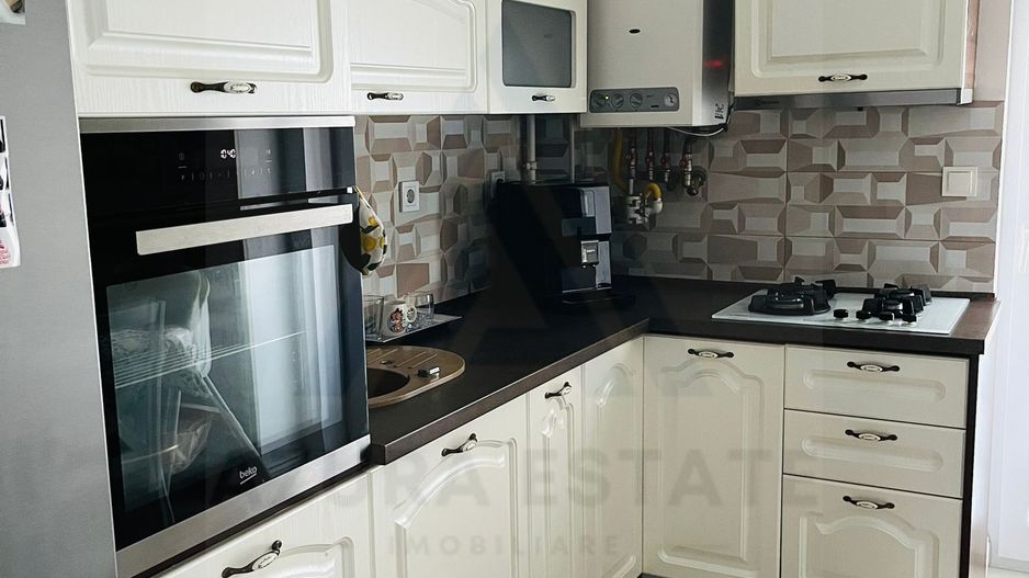 Apartament 3 camere 2 bai 2 balcoane si parcare subterana in Turnisor - Poză 9