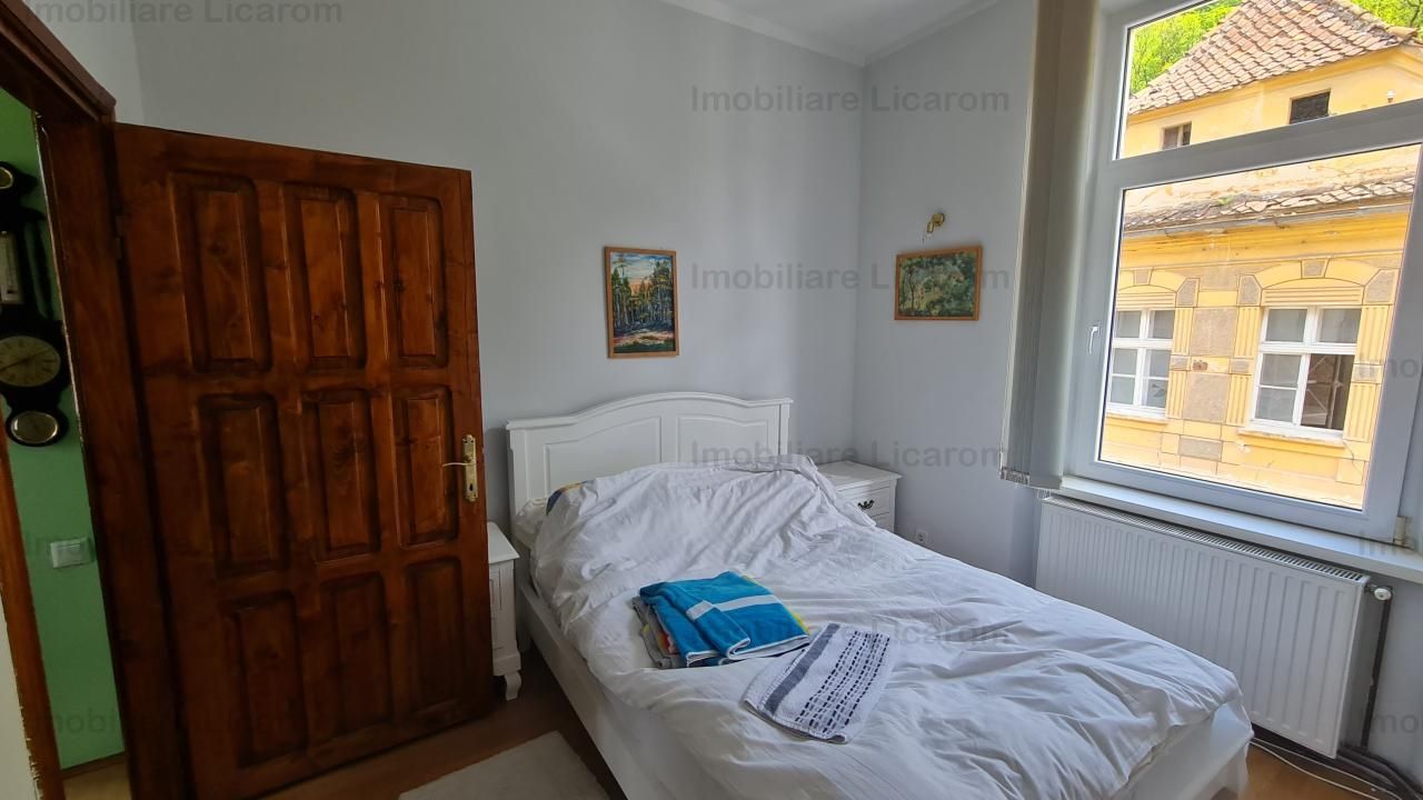 Apartament 3 camere la casa Centru Istoric utilat,mobilat 265000Eur - Poză 13