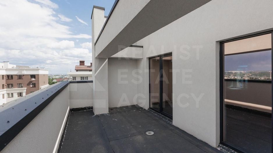 Vânzare, penthouse, 4 camere, str. Alba Iulia, sectorul Buiucani - Poză 2