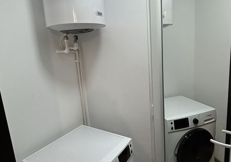 Apartament 3 camere mobilat lux, parcare inclusă, pet friendly, lângă metrou - Poză 8