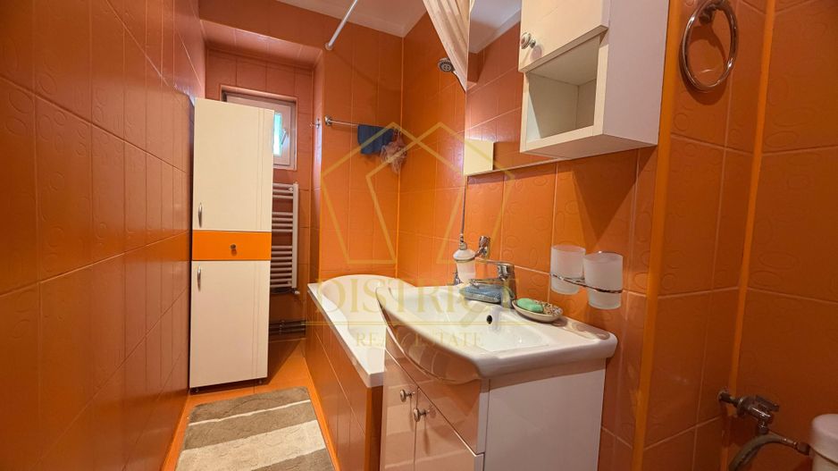 Apartament decomandat cu 5 camere si 2 bai, etaj 2 | Buziasului - Poză 16