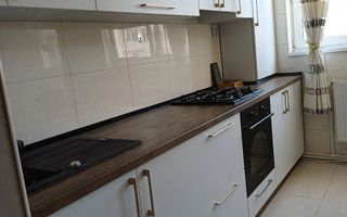 De închiriat apartament 2 camere decomandat | Micro 20 | 350 EURO/LUNA - Poză 1