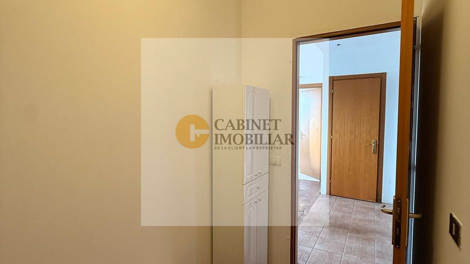 2 camere l Piata Romana | Dressing generos l Balcon deschis - Poză 5