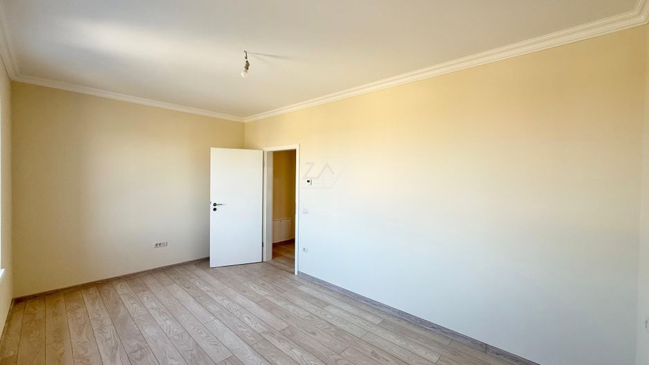 Bucatarie inchisa. Finalizat. Asfalt - Poză 8