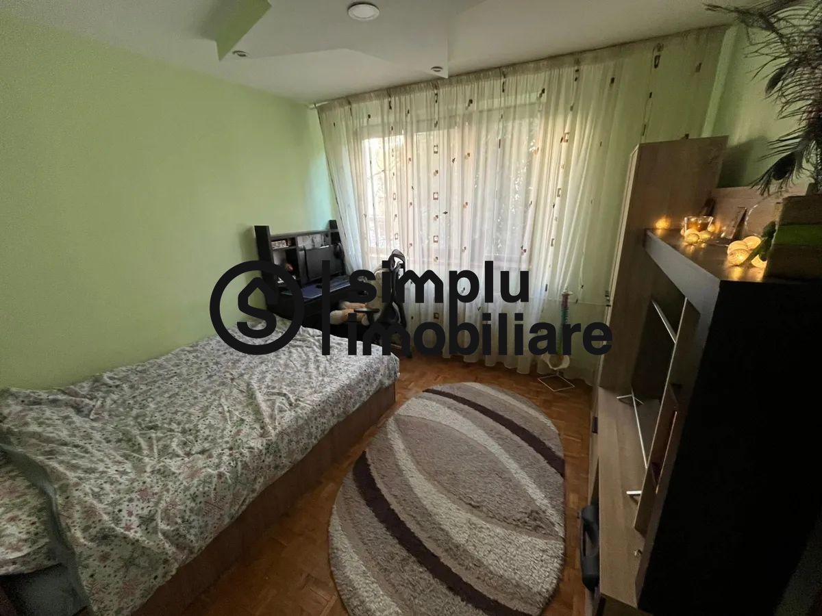 2 decomandate, etaj 1, Calea București - 113 900 Euro - Poză 11