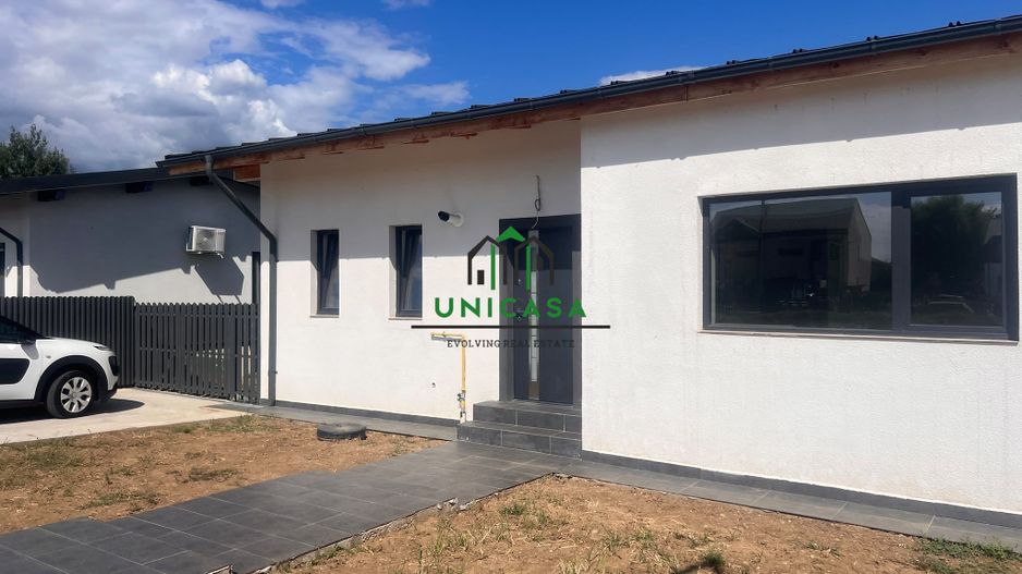 Casă noua de vânzare/3 camere/ Bujoreni - Poză 11
