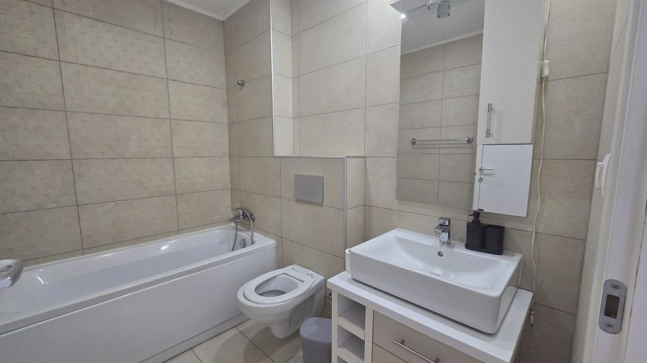 COSMOPOLIS - Apartament cu 2 camere si gradina, mobilat si utilat. - Poză 9