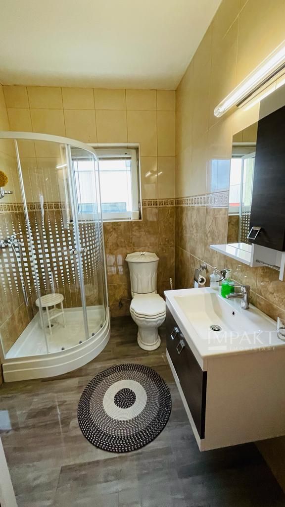 Casa deosebita cu 7 camere si piscina exterioara in cartierul Zorilor - Poză 10