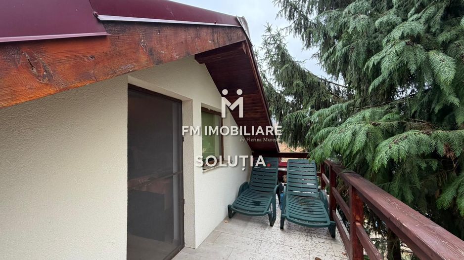 Casă de  vânzare cu vedere panoramică - Poză 18