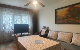 Apartament cu 3 camere  | Etaj intermediar | Calea Aradului | Oradea - Poză 2