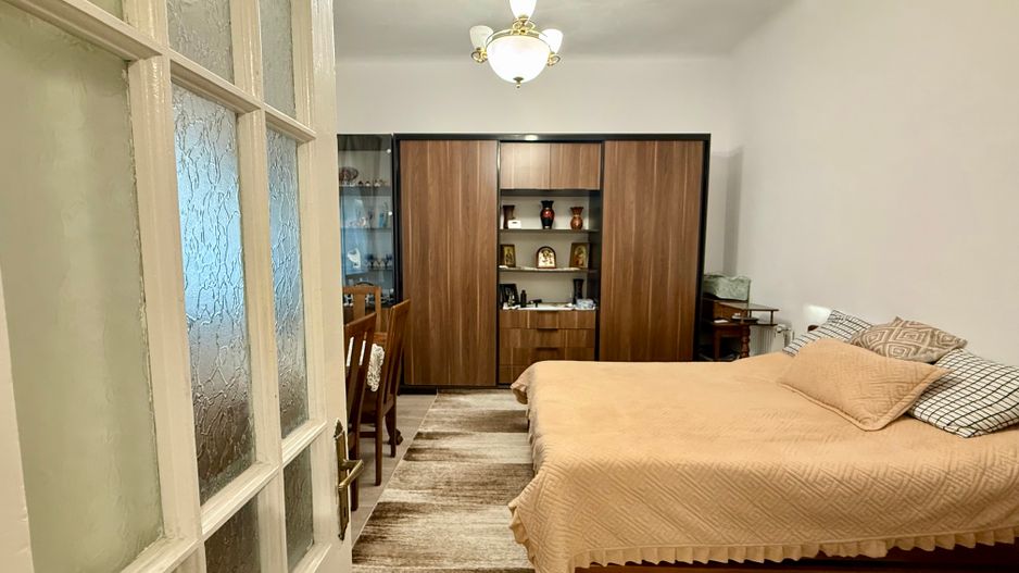 Căsuță interbelică în Cartierul Evreiesc | 225 mp teren | Curte liberă 135 mp - Poză 7