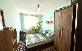 De vânzare apartament cu 4 camere decomandat, zona Bulevard - Poză 1