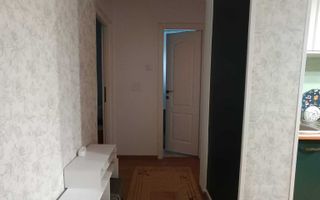 Apartament cu 2 camere modernizat de vânzare în Târgu Mureș - Poză 4